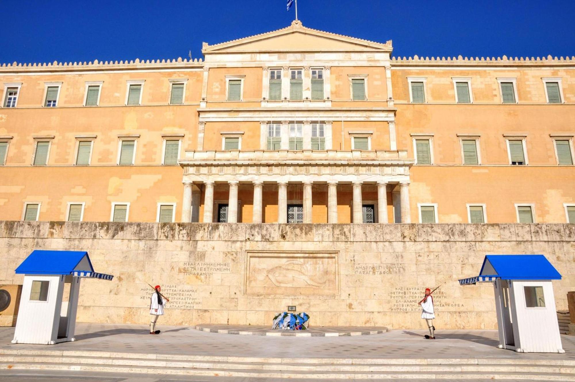Elegant Apartment In Syntagma Square أثينا المظهر الخارجي الصورة